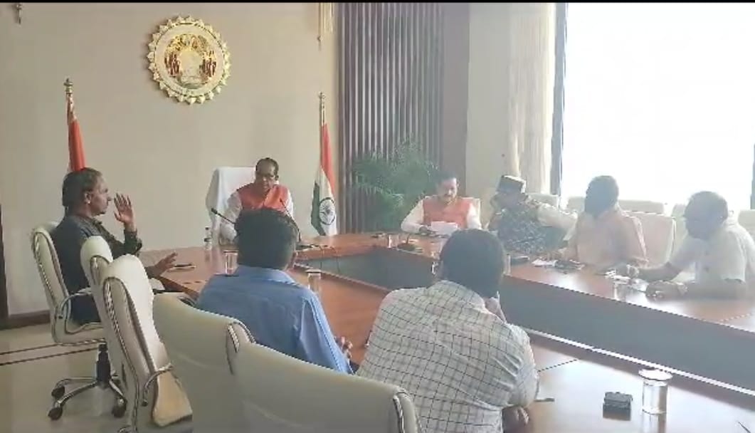 MP News: It took several hours to control the incident of Satpura building fire, CM convened a review meeting