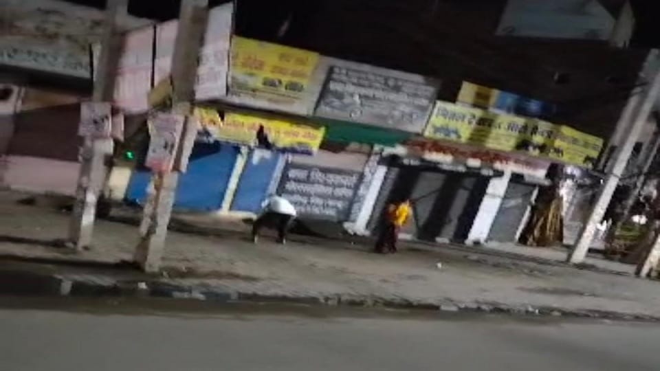 Bricks pelted on auto garage at Lalbatti Chowk in Fatehabad, torn banners