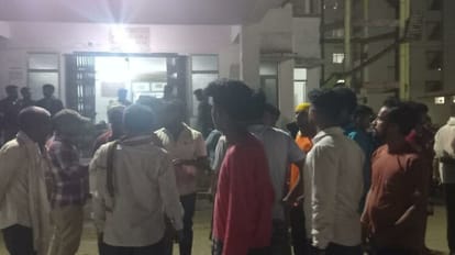 Deoria: गंडक नदी में डूब रहे बच्चे को बचाने में पांच लोगों की मौत, दो की हालत गंभीर, सीएम योगी ने जताया दुख Five people died due to drowning in Gandak river in Tarkulwa Deoria condition of two is critical