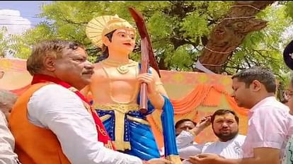 statue of Shri Dauji Maharaj was inaugurated in Baldev of Mathura