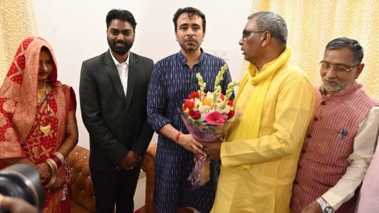 Mission 2024 Varanasi became center of future politics in UP Om Prakash Rajbhar showed strength