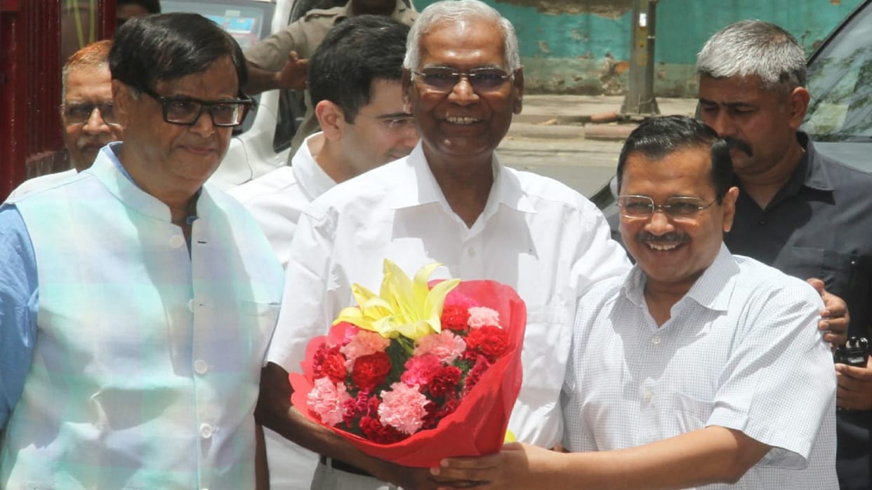 Chief Minister Arvind Kejriwal met CPI leader D Raja