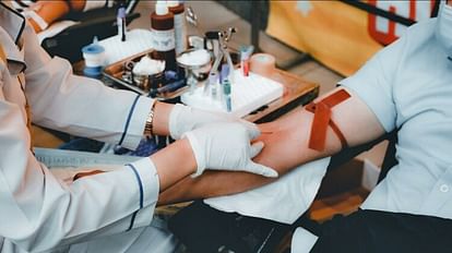 NAT Test: दान के रक्त की नहीं हो रही एनएटी जांच, केवल तीन राज्य ही संजीदा NAT testing of donated blood is not being done, only three states are serious