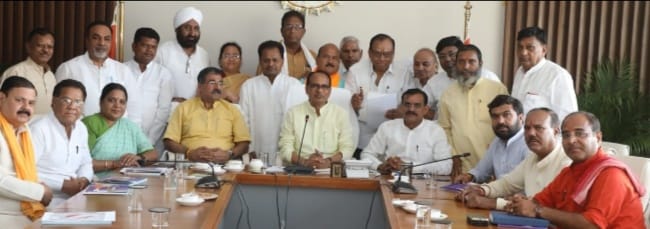 MP Politics: BJP Management Committee meeting held in Bhopal, former minister Chandrabhan Singh did not attend