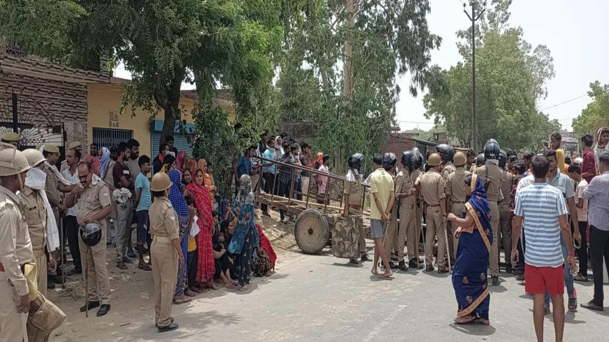 Farmer death during police raid in Gorakhpur