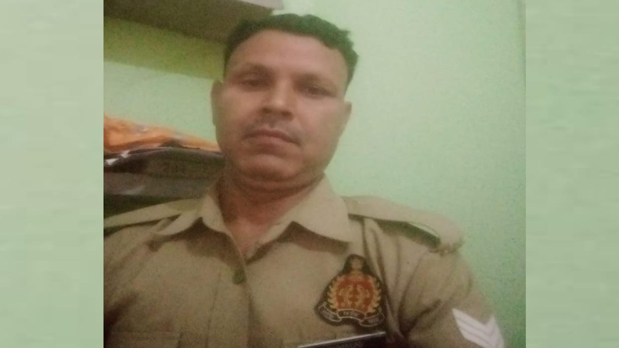 Banda: Head constable returning from B.Ed exam duty died due to heat stroke