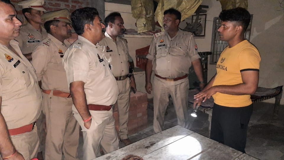 kannauj news Woman came to husband house with lover and newborn at midnight Man killed all