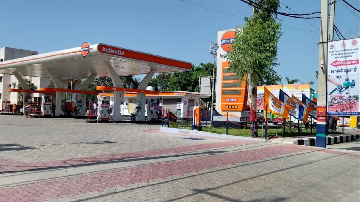 Drivers themselves will be able to fill fuel in their vehicles at jail filling station Kurukshetra