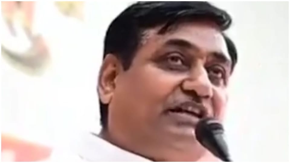 Rajasthan Congress President Govind Singh Dotasara raised the issue of caste census  attacked BJP