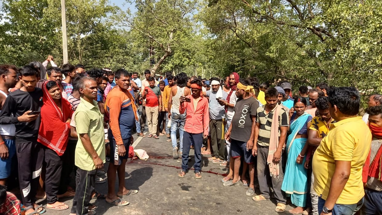 Bihar Road Accident; Scorpio-bike collision in Jamui; 3 youths died