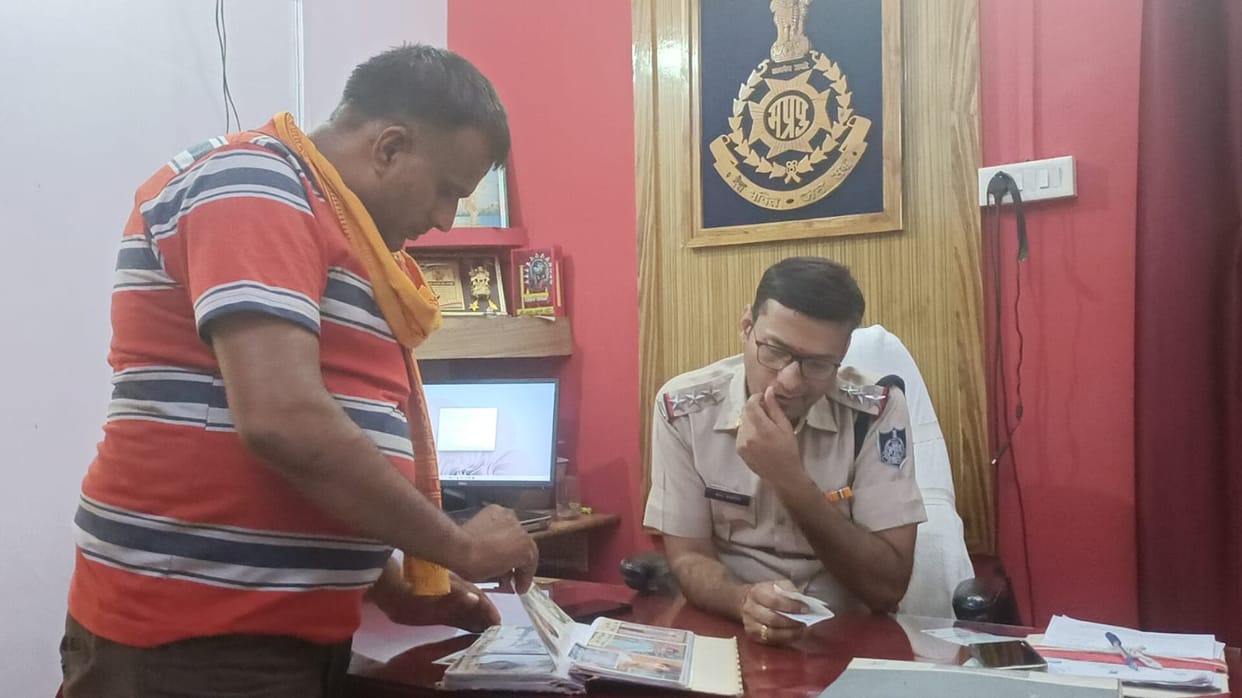 The miscreants took the contract worker hostage, kept beating him till he told the ATM PIN