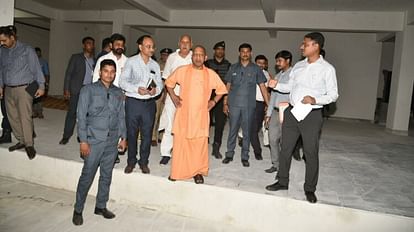 CM Yogi inspect late night to know reality of development works in varanasi