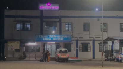 Helpless poor parents traveled 150KM by hiding the dead body of the newborn in a bag
