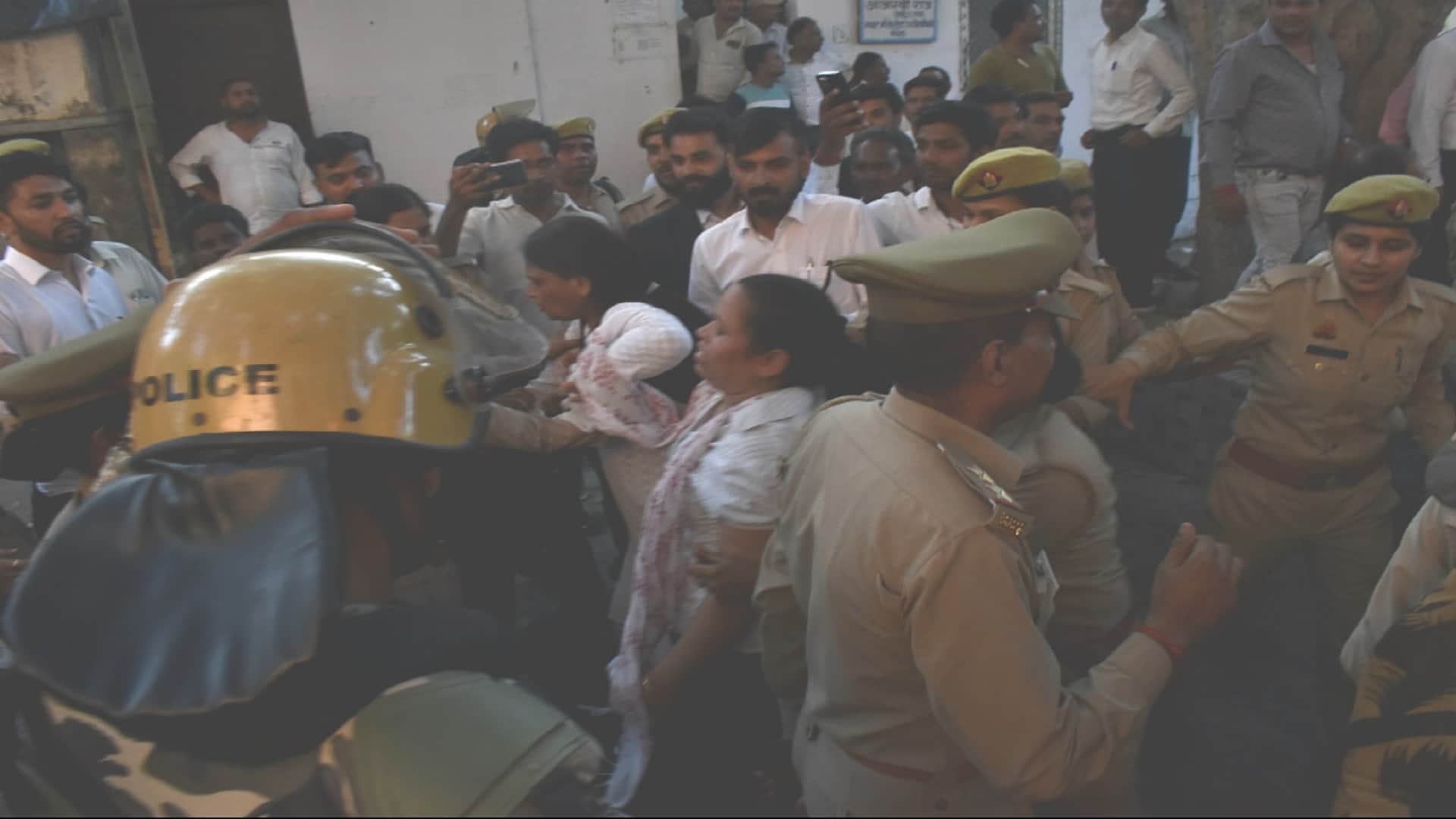 Meerut News: Everyone is shocked by the obscene video of senior advocate Ramesh Chand Gupta