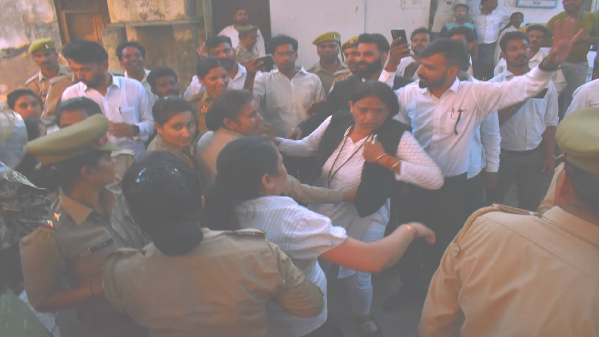 Meerut News: Everyone is shocked by the obscene video of senior advocate Ramesh Chand Gupta