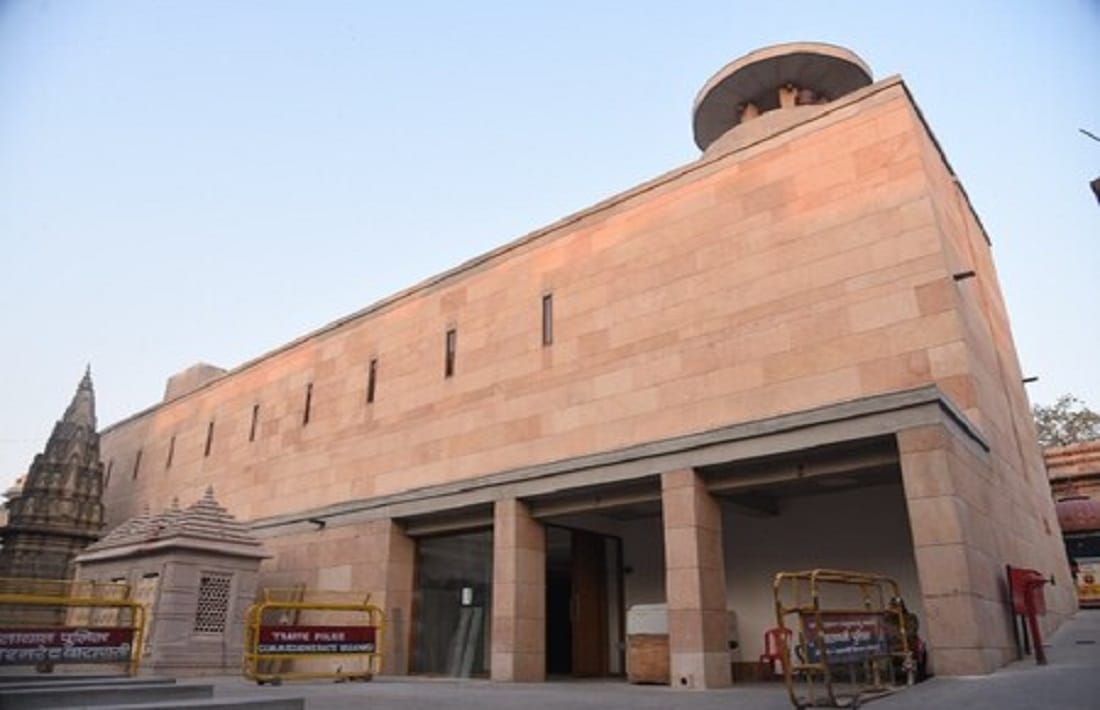 Mumukshu Bhawan of kashi Vishwanath Dham becomes full in Sawan