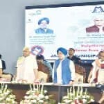 जम्मू नगर निगम की तरफ आयोजित कार्यक्रम के दौरान अतिथि