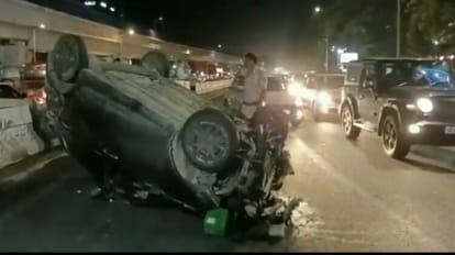 Delhi : डिफेंस कॉलोनी में कार चालक ने स्कूटर सवार को मारी टक्कर, घायल को कराया गया एम्स में भर्ती Car driver collided with scooter rider in Defense Colony