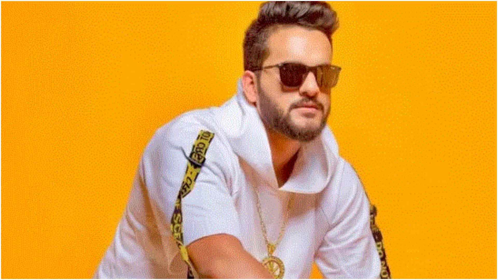 Abhisha Moment Manisha Rani Met Abhishek Malhan In Hospital For Health Update Pray For Him In Siddhivinayak Te