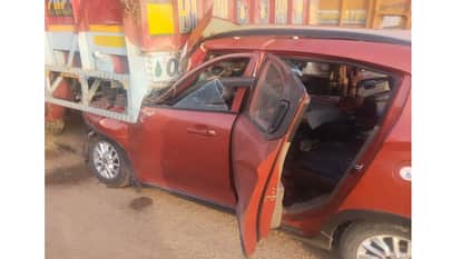 Guna Accident: Speeding car rammed into truck, father-son killed, three injured