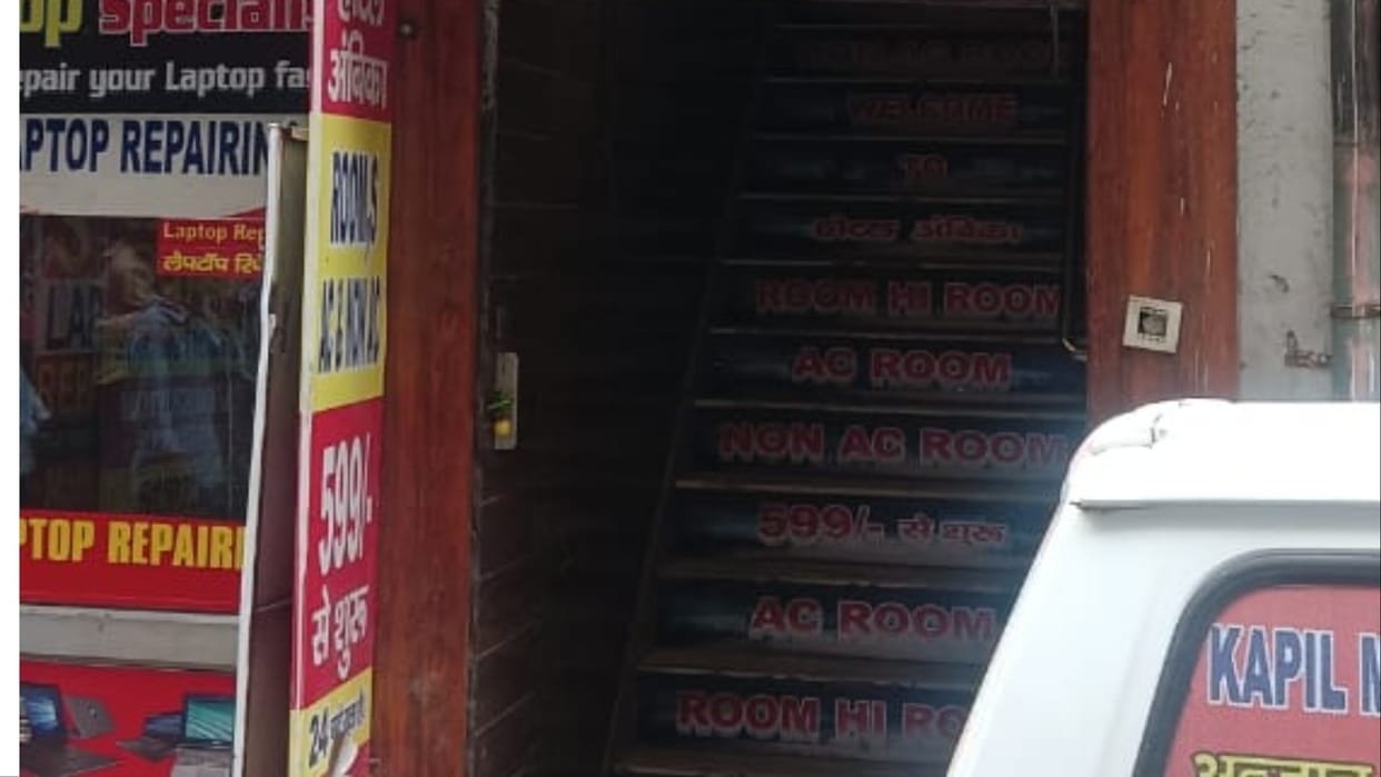 Rohtak man's dead body found hanging in hotel in Panipat