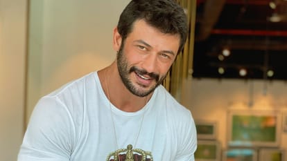 Bigg Boss OTT 2 Jad Hadid reveals Abdu Rozik gave him tips to survive admits he is falling in love on the show