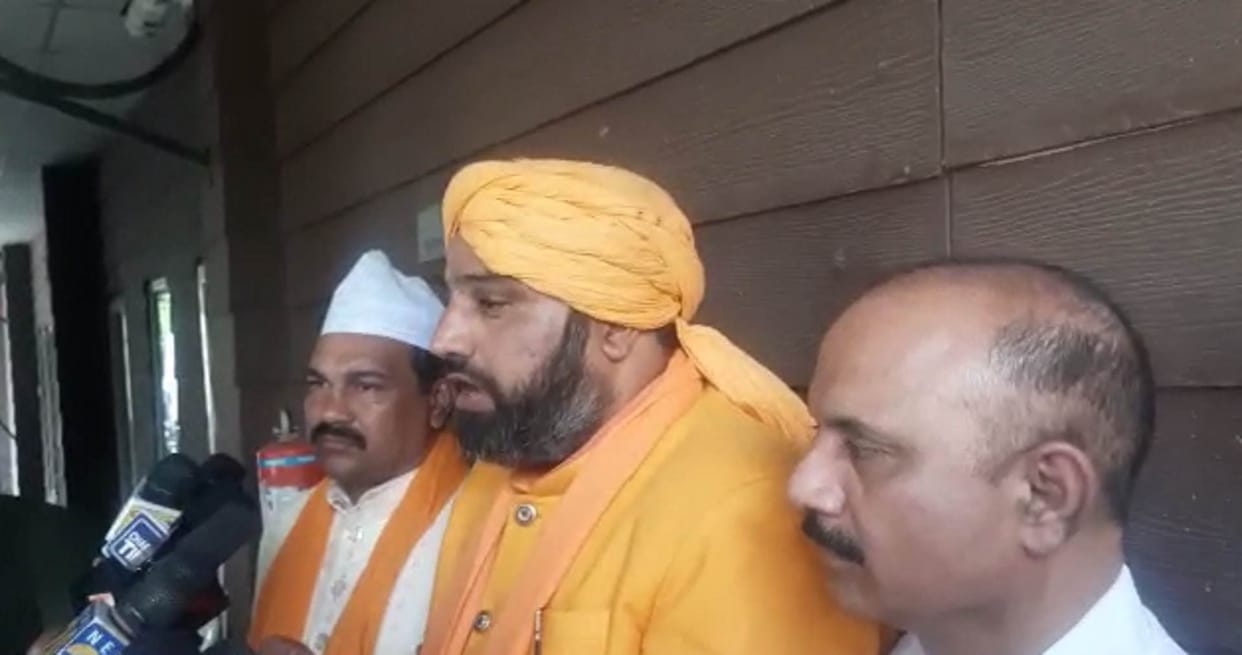 Muslim Delegation representatives from Delhi met CM Dhami in matter of Love Jihad and Land Jihad Uttarakhand