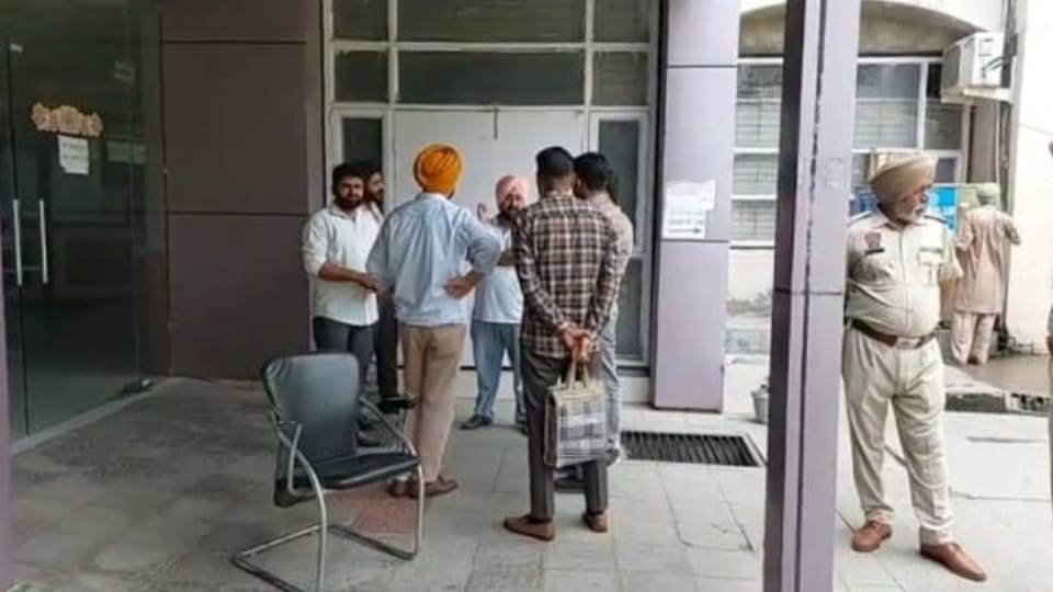 Accused of stealing cash from Bathinda Suvidha Center arrested by police