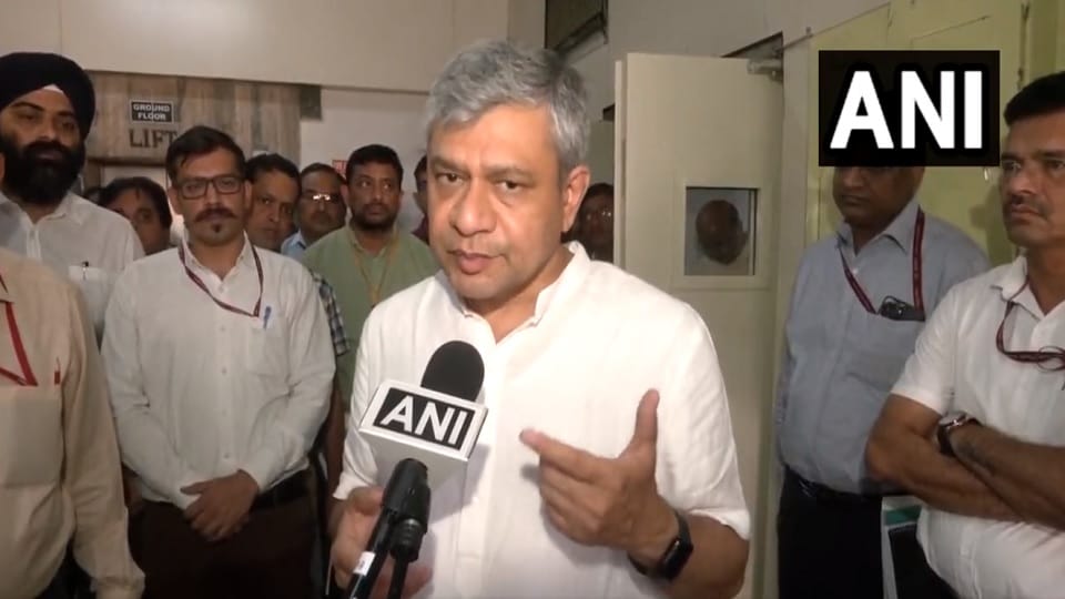 Railways Minister Ashwini Vaishnaw visits Delhi DRM (Divisional Railway Manager) office and Control Room