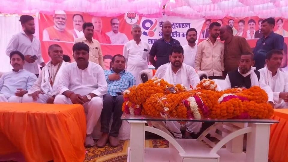 MP Brijbhushan Singh said during rally that Muslims of Devipatan and Ayodhya are brothers