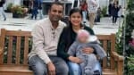 अपने माता-पिता के साथ अरिहा शाह