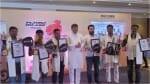 लखनऊ में विजेता सरपंचों का किया गया सम्मान।