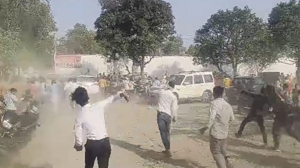Gonda: Uproar in Brijbhushan's programme