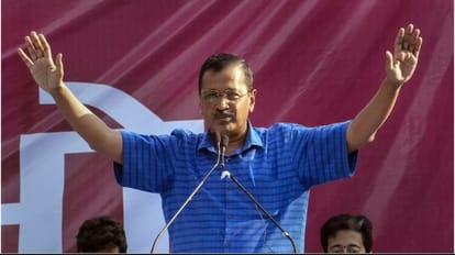 Delhi GST Collection: सीएम केजरीवाल का दावा- जीएसटी कलेक्शन बढ़ा, अब बनेंगे ज्यादा स्कूल और अस्पताल CM Kejriwal claimed that GST collection has increased by 15 percent as compared to last year.
