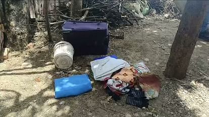 शिक्षक के परिवार को बंधक बनाकर लूट: दरवाजा तोड़कर घर में घुसे नकाबपोश बदमाश, 10 लाख रुपये के गहने ले भागे miscreants looted 10 lakh by taking teacher family hostage in janjgir-chamapa