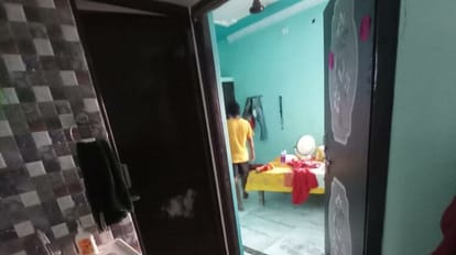 Bihar : पटना के इस VIP इलाके में दिनदहाड़े घर में घुसकर लूटपाट, सारा साामान ले गए लुटेरे; महिला घायल Bihar News; Daylight robbery in Rajiv Nagar area of Patna, crime story in Hindi, police, dacoity