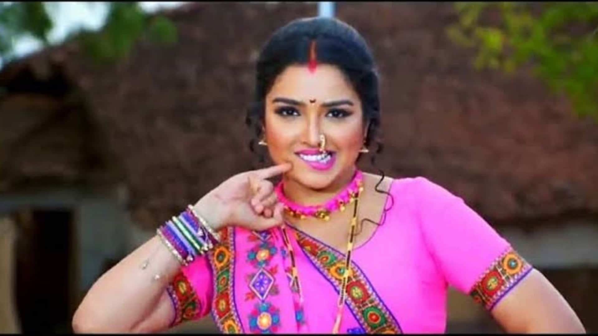Fasal Movie is about Farmers Dinesh Lal Yadav Nirahua Planning to show film to UP Ministers before its release
