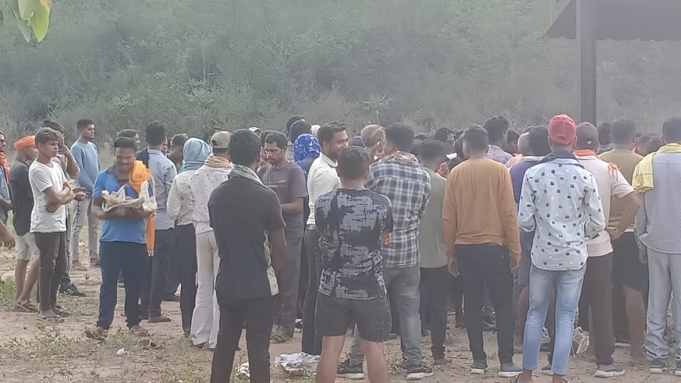Man commits suicide after not getting compensation in Korba