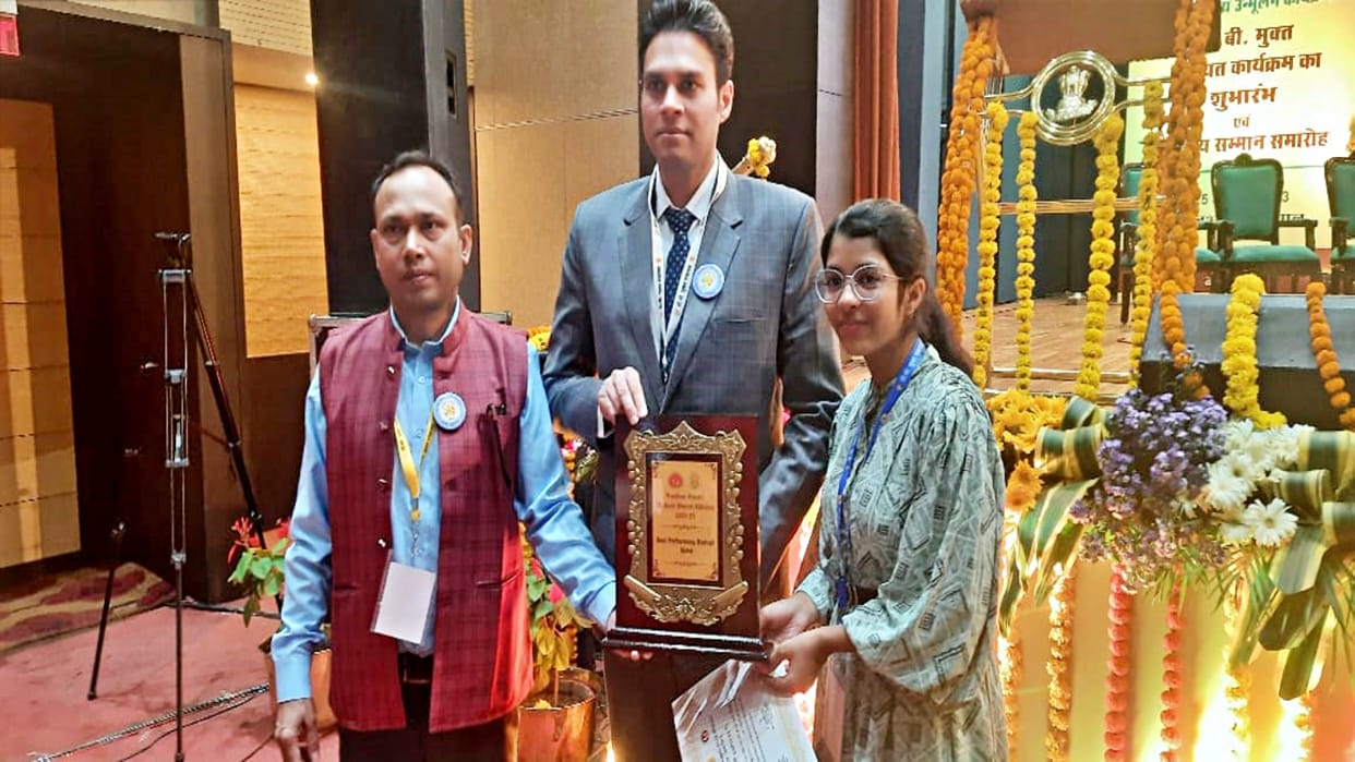 PM Modi said Ni-Kshaya Mitra brand ambassador Meenakshi is an inspiration from a young age