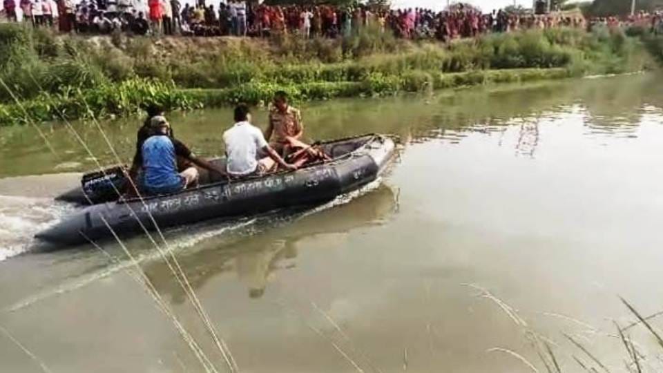 child who came to Nanihal drowned while bathing in canal In Kasganj