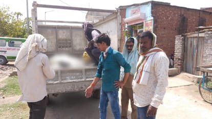 Speeding vehicle collided with an auto rickshaw in Aurangabad; Middle-aged man died, 3 women seriously injured