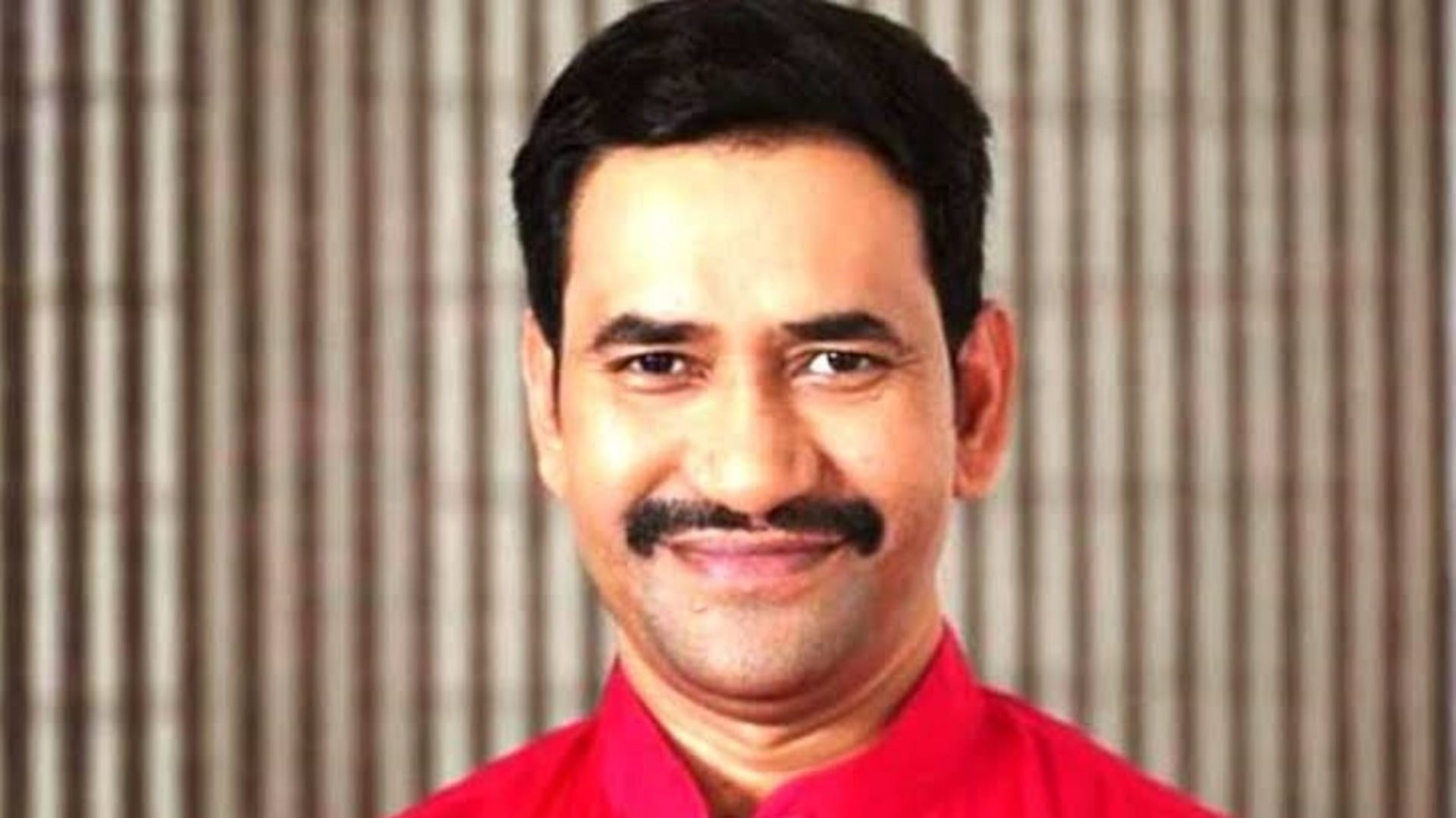 Fasal Movie is about Farmers Dinesh Lal Yadav Nirahua Planning to show film to UP Ministers before its release