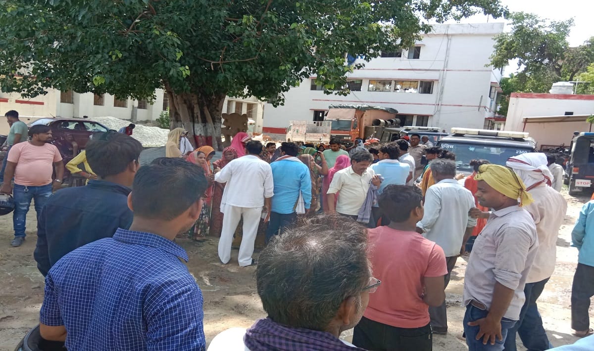 relatives created ruckus after death of pregnant woman in private hospital