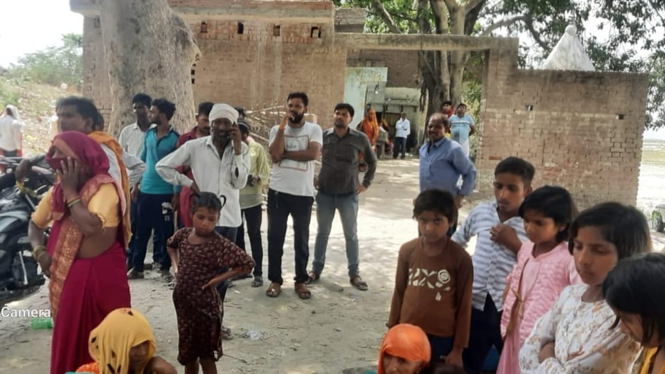 Two children died due to drowning in the Ganga during kalash visarjan at Kachla Ghat