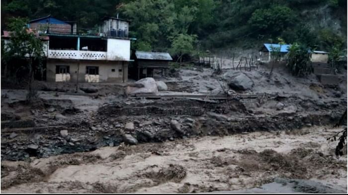 Floods in Himachal Pradesh Today Caused Havoc, Know What Flash Flood Is And When It Caused Disaster In India