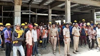 Supervisor dies due crushed by hydra in varanasi accident during construction work at Sigra Stadium