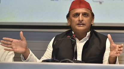 घोसी के नतीजों पर अखिलेश की प्रतिक्रिया: यहां जीते तो एक विधायक, पर हारे कई भावी मंत्री हैं, जारी किया पोस्टर Akhilesh's reaction on Ghosi by-election results