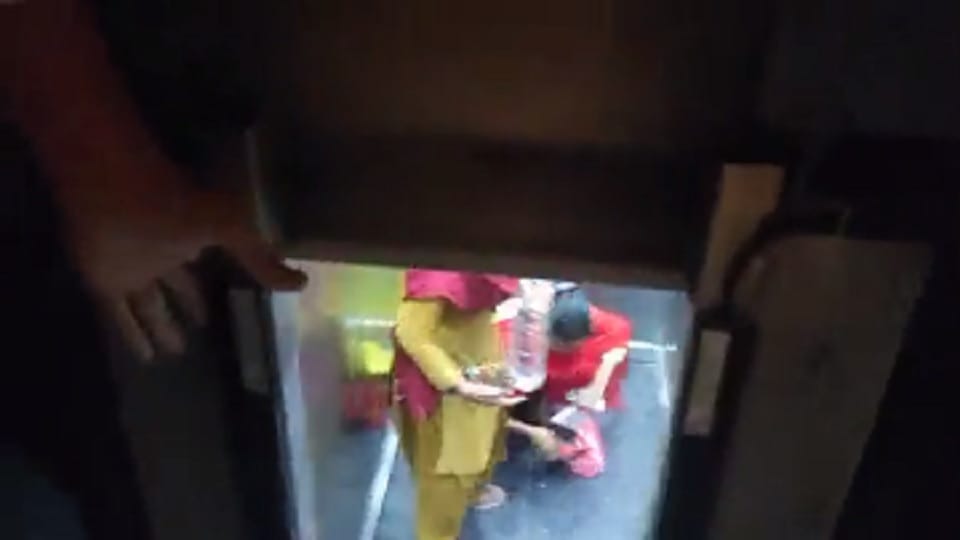 Four women trapped in lift of Supertech Cape Town society