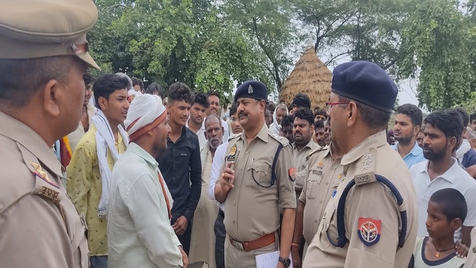 Mainpuri Triple Murder Case: Daughter-In-Law Shot Dead Along With Father And Son, Police Inspect