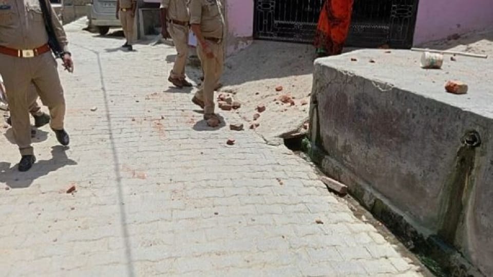 Nine arrested for stone pelting in Sammai and sent to jail
